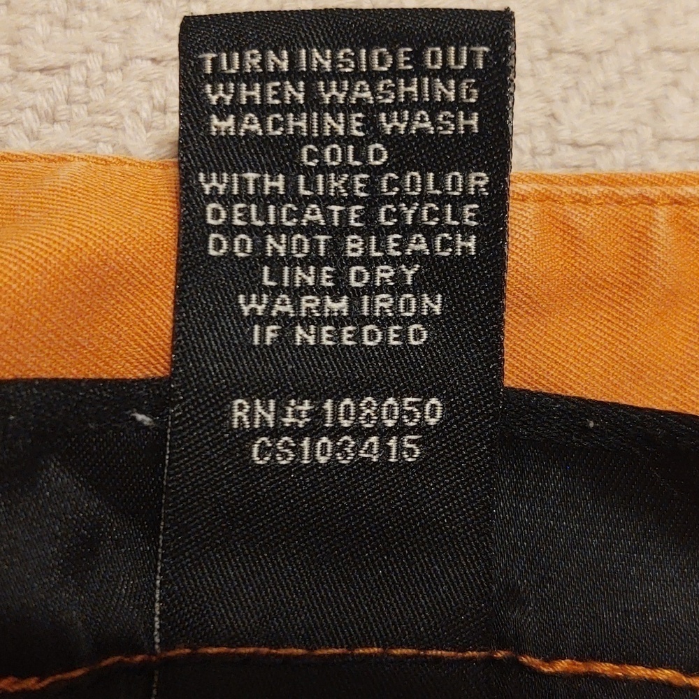 Venezia Women's Crop Pants - Picture 7 of 9